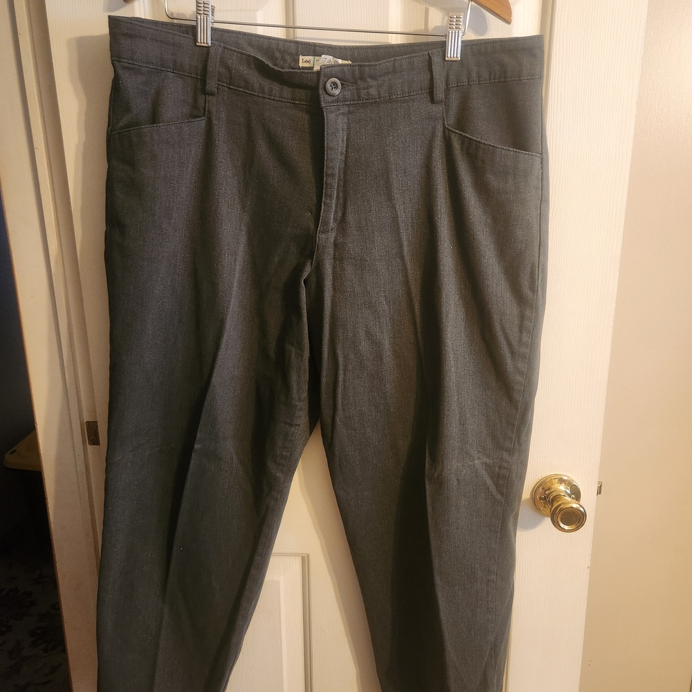 Lee Women's Gray Straight Leg Pants